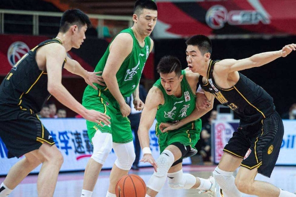广东男篮vs辽宁男篮