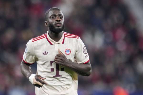 拜仁总监确认接触格伊 坦承续约于帕存变数